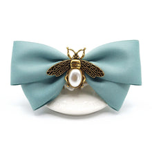 Load image into Gallery viewer, BEATRICE - MINT BOW